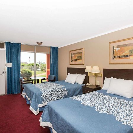 Americas Best Value Inn St. Joseph At I-29 Zewnętrze zdjęcie