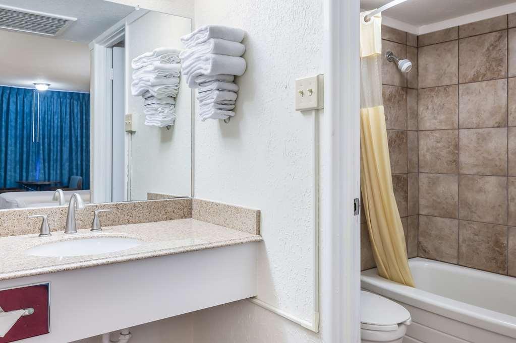 Americas Best Value Inn St. Joseph At I-29 Zewnętrze zdjęcie