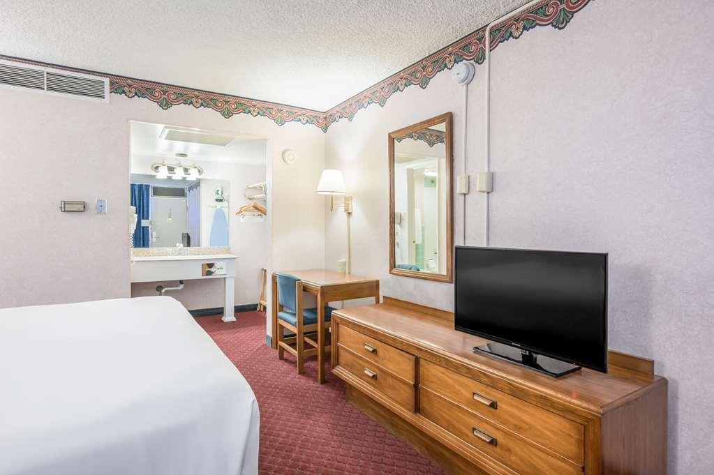 Americas Best Value Inn St. Joseph At I-29 Pokój zdjęcie