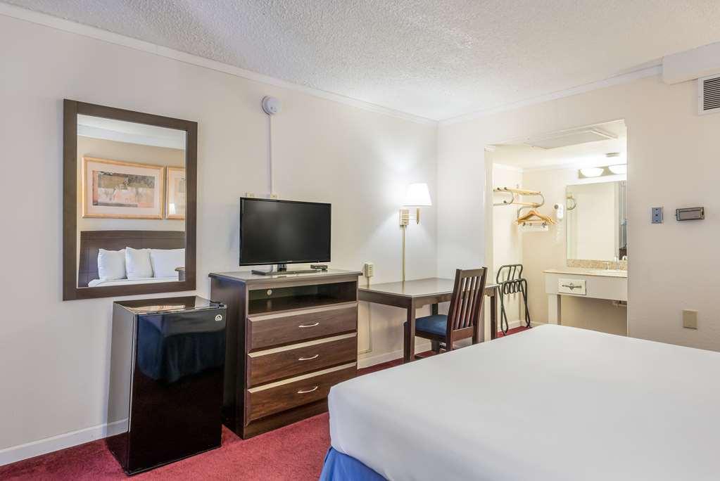 Americas Best Value Inn St. Joseph At I-29 Pokój zdjęcie