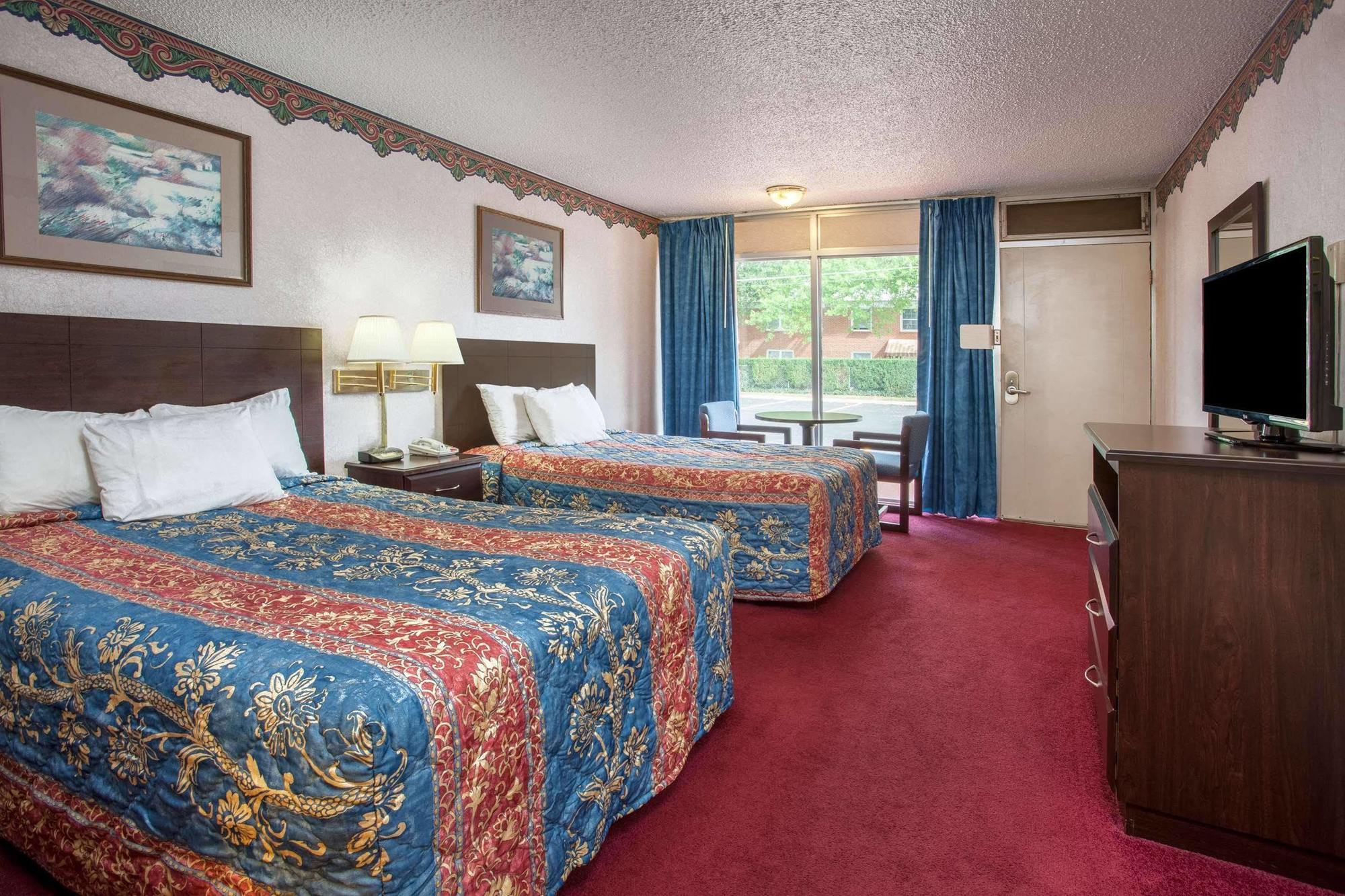 Americas Best Value Inn St. Joseph At I-29 Zewnętrze zdjęcie